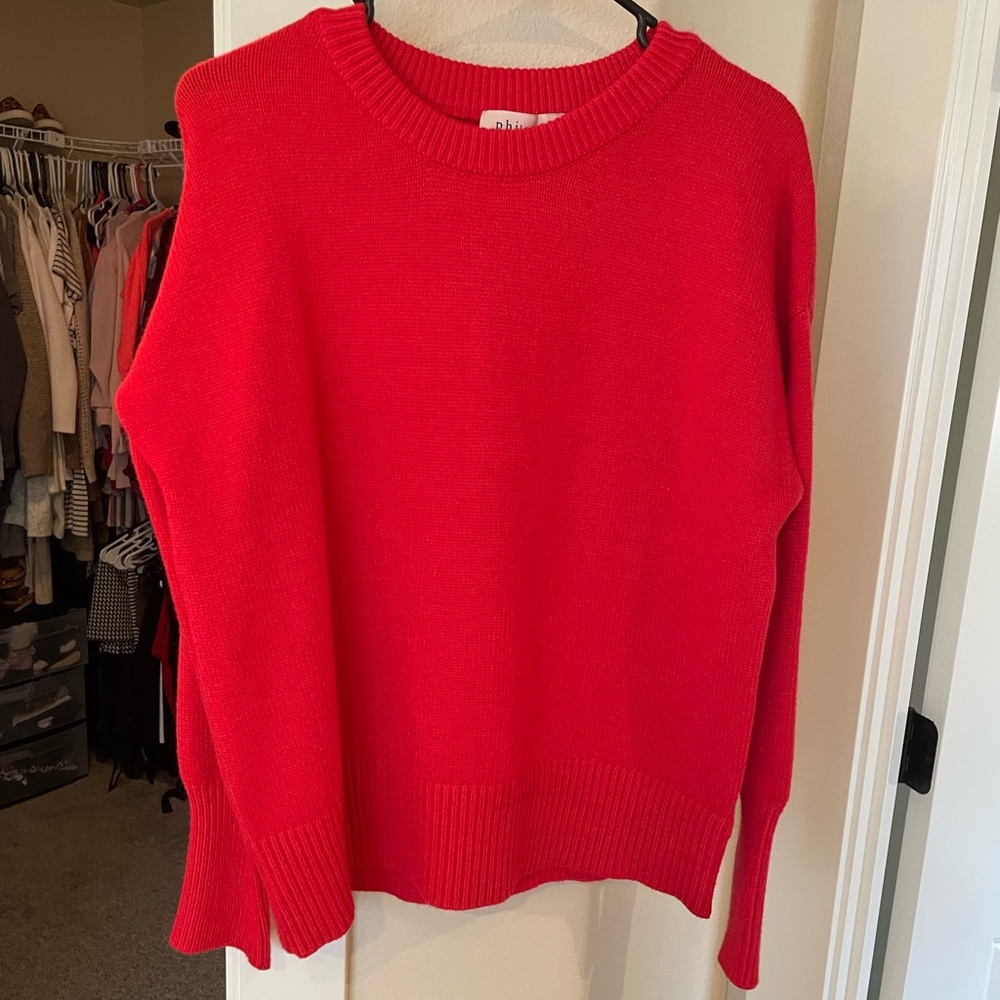 Philosophy sweater size medium